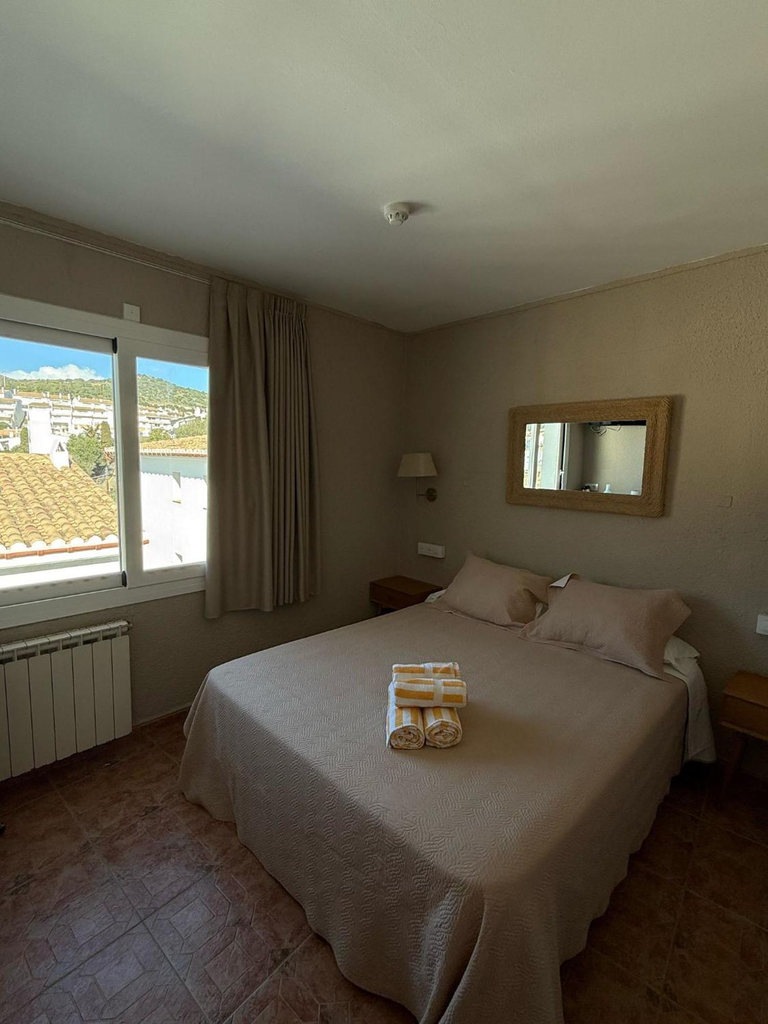 La Fonda Acomodação com café da manhã Cadaqués Exterior foto
